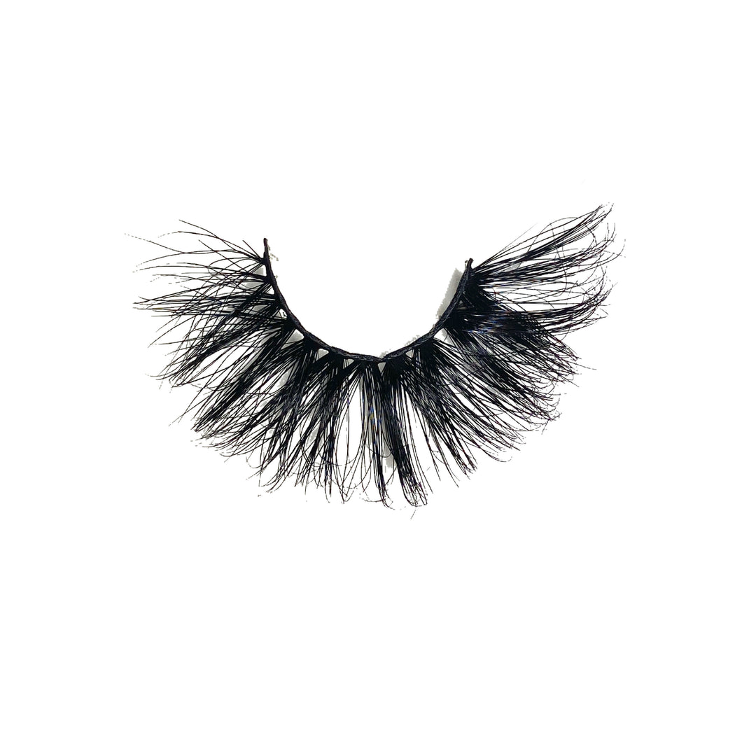 Dramatic Mink Eyelashes #DIOR - ZAYNA COLLECTION